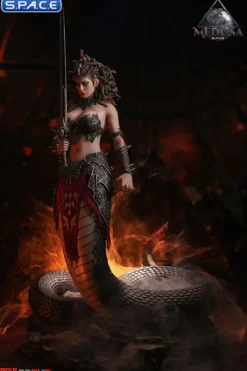1/6 Scale Silver Medusa