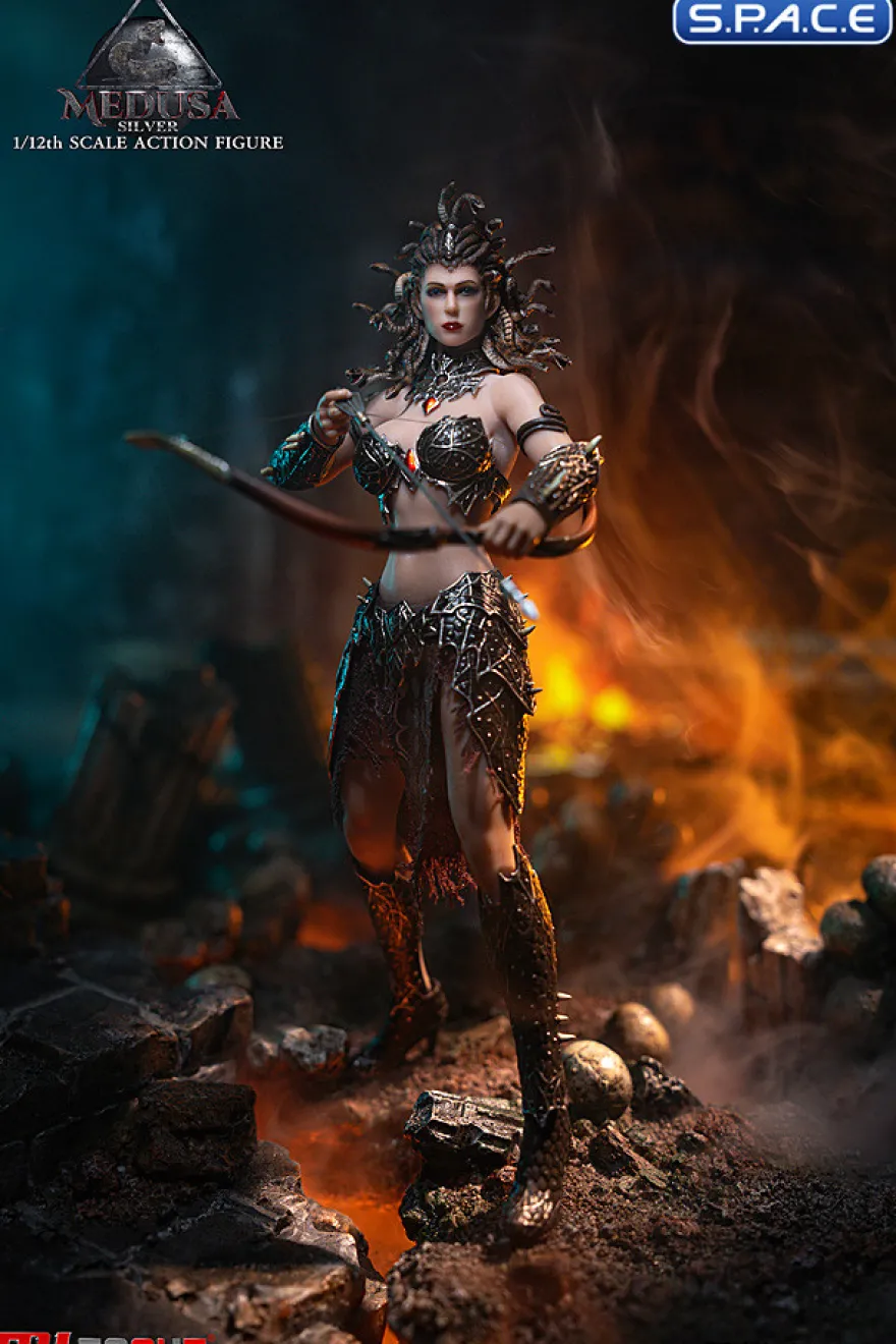 1/12 Scale Silver Medusa