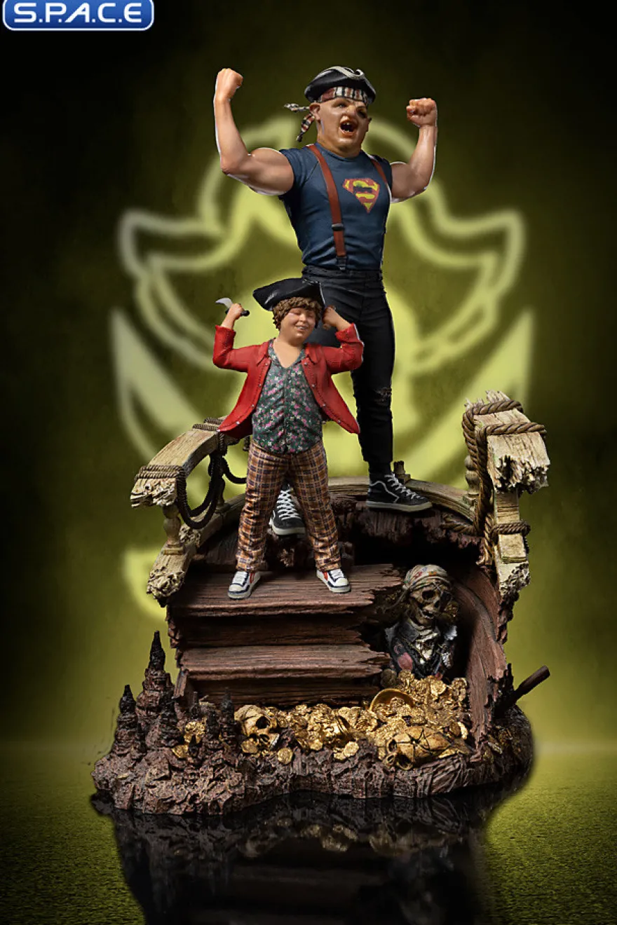 1/10 Scale Sloth & Chunk Deluxe Art Scale Statue