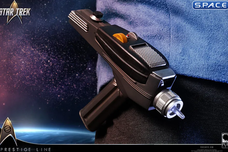 1/2 Scale Spock Prestige Line Statue