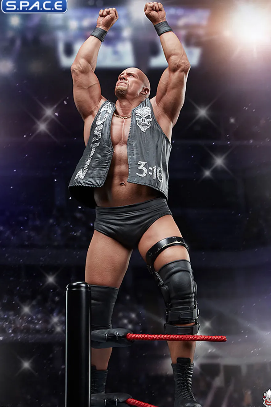 1/4 Scale Stone Cold Steve Austin Statue