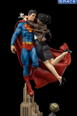 1/6 Scale Superman and Lois Lane Diorama