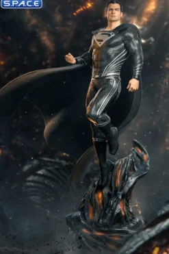 1/4 Scale Superman Black Suit Legacy Replica Statue