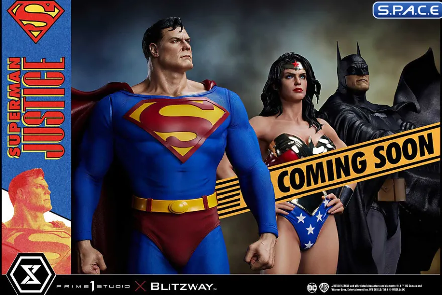 1/4 Scale Superman Premium Masterline Statue