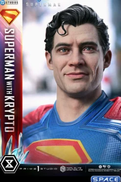 1/3 Scale Superman with Krypto Real Elite Masterline Statue