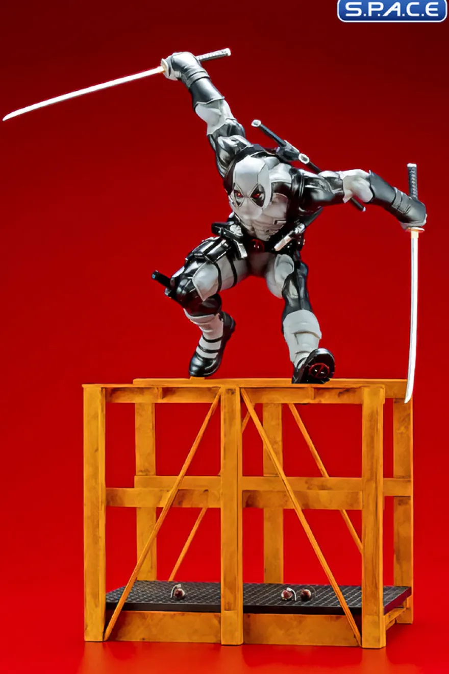 1/6 Scale Super X-Force Deadpool