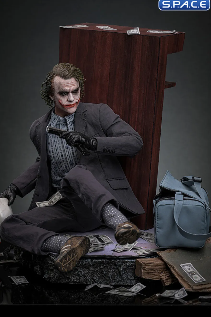 1/6 Scale The Joker Bank Robber Version DX50