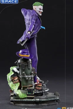 1/10 Scale The Joker Deluxe Art Scale Statue