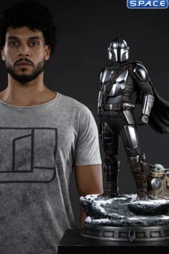 1/4 Scale The Mandalorian and Grogu Legacy Replica Statue