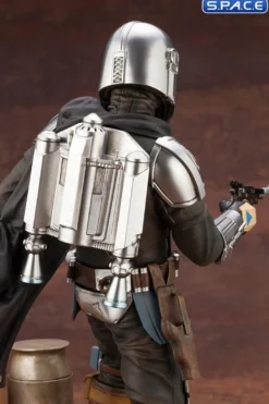 1/7 Scale The Mandalorian & The Child
