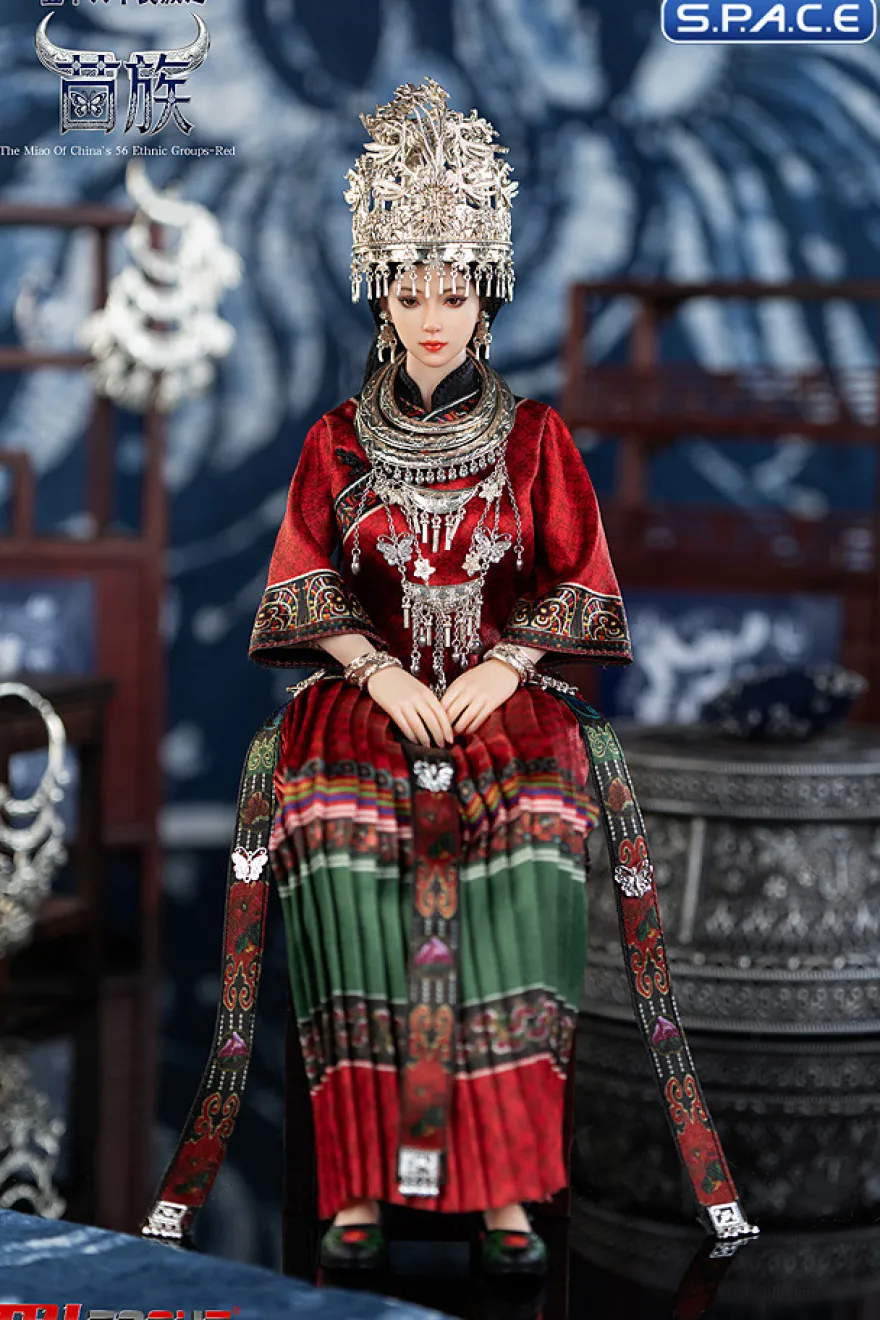 1/6 Scale The Miao of China's 56 Ethnic Groups
