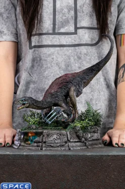 1/20 Scale Therizinosaurus Demi Art Scale Statue