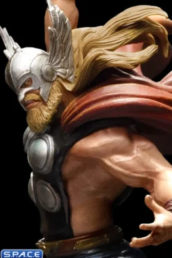 1/10 Scale Thor Deluxe Art Scale Statue