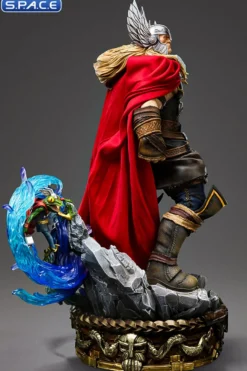 1/4 Scale Thor Unleashed Legacy Replica Statue
