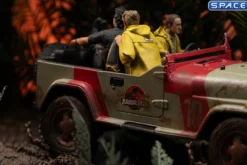 1/20 Scale T-Rex Chase Demi Art Scale Statue