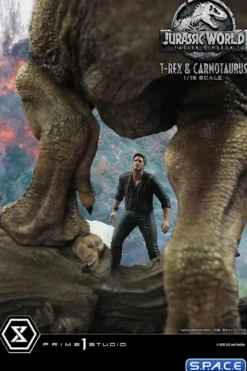 1/15 Scale Tyrannosaurus-Rex & Carnotaurus Legacy Museum Collection Statue