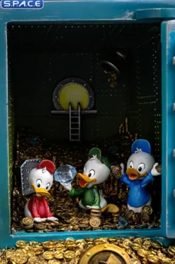 1/10 Scale Uncle Scrooge and Nephews Deluxe Art Scale Statue