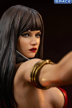 1/2 Scale Vampirella Statue