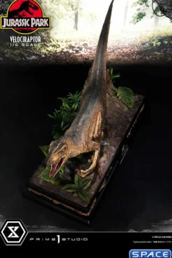 1/6 Scale Velociraptor Attack Legacy Museum Collection Statue