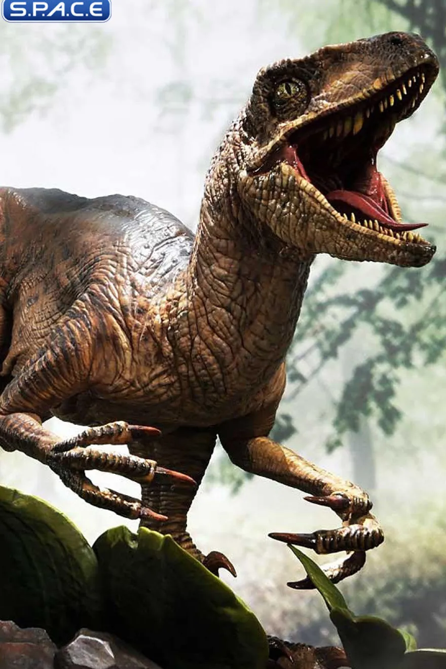 1/6 Scale Velociraptor Attack Legacy Museum Collection Statue
