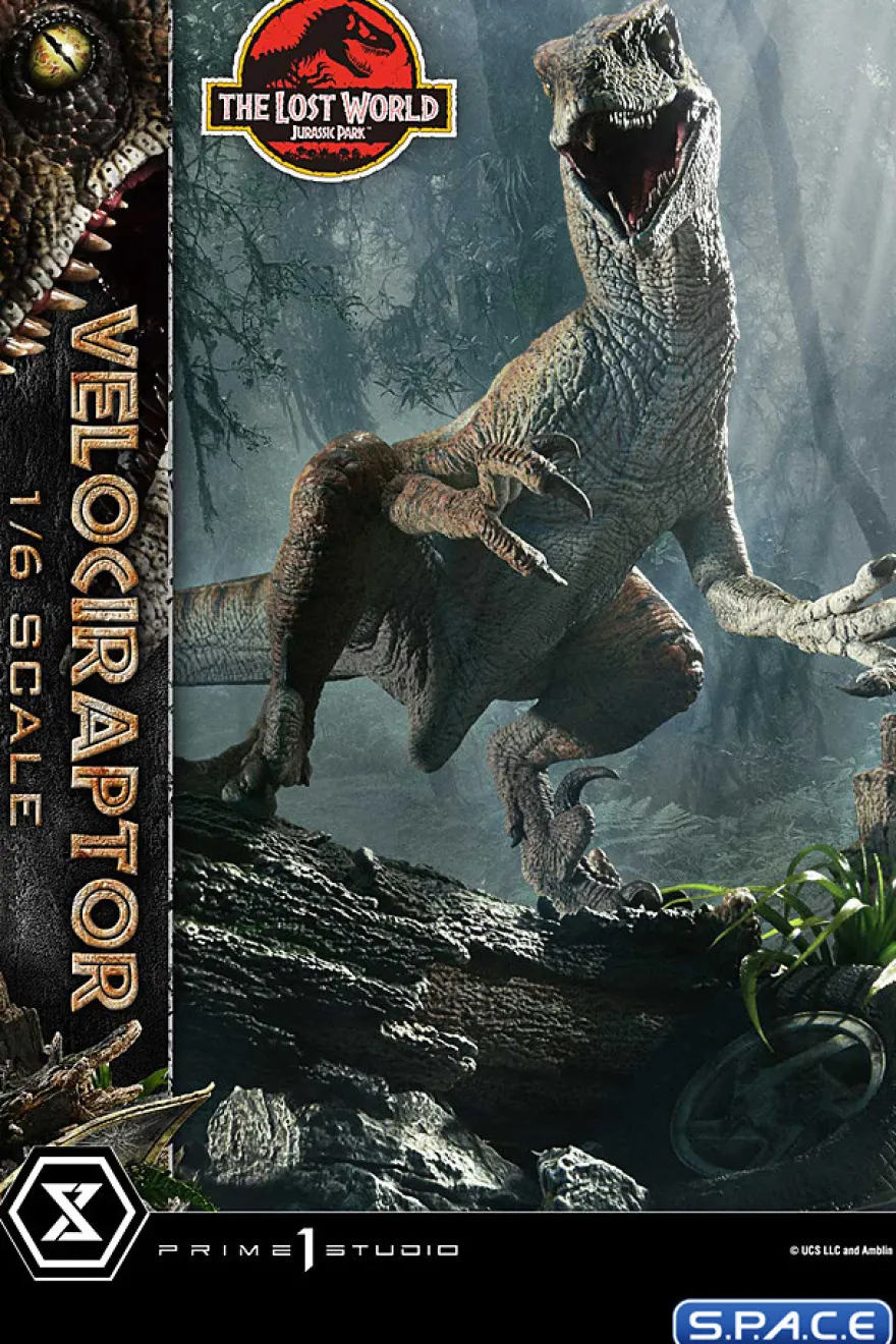 1/6 Scale Velociraptor Legacy Museum Collection Statue