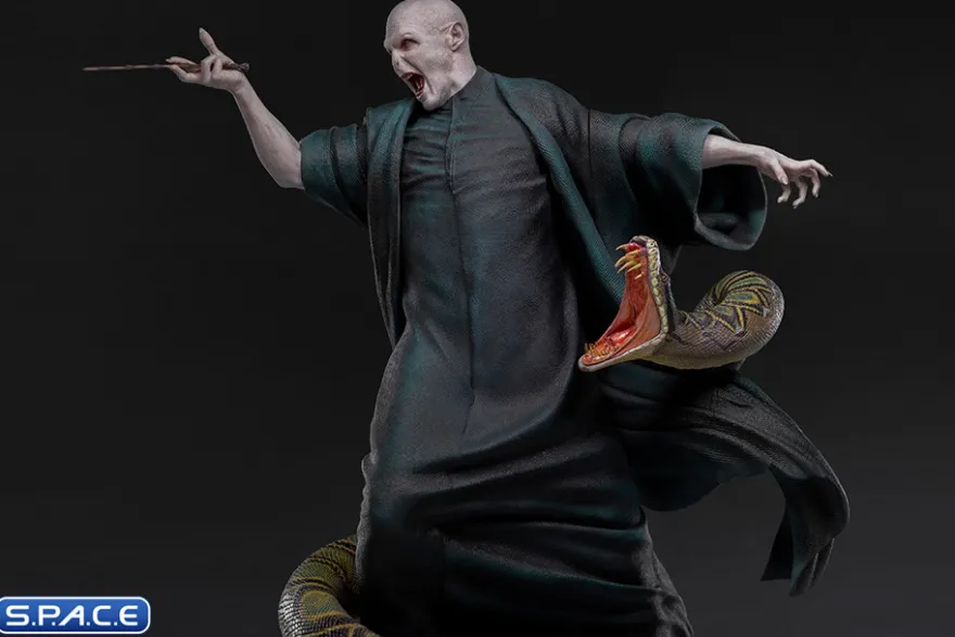 1/4 Scale Voldemort and Nagini Legacy Replica Statue