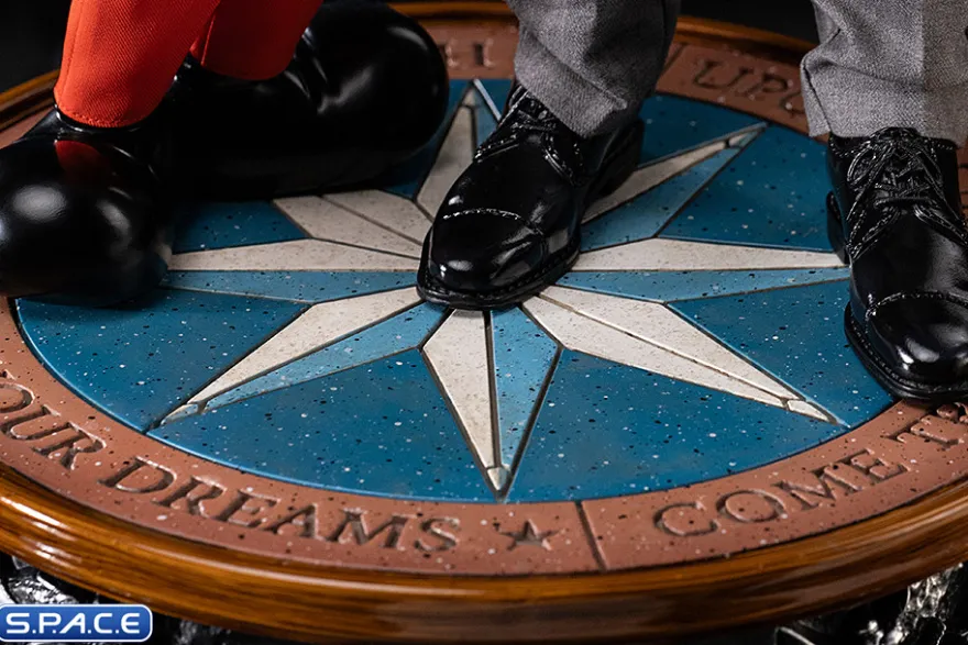 1/4 Scale Walt Disney & Mickey Mouse Deluxe Legacy Replica Statue