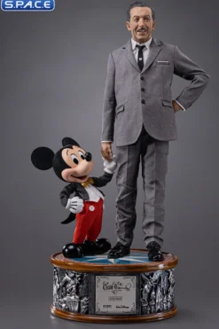 1/4 Scale Walt Disney & Mickey Mouse Deluxe Legacy Replica Statue
