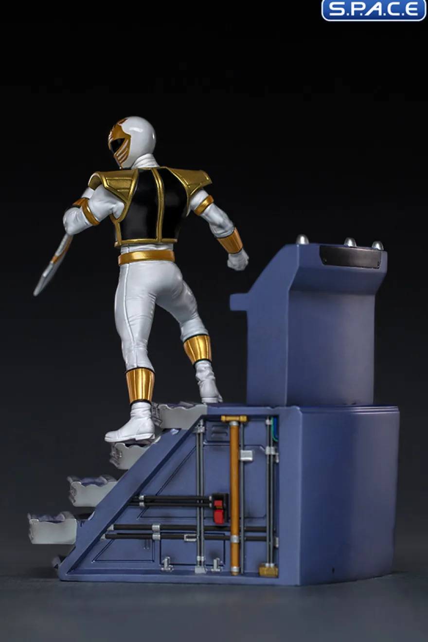 1/10 Scale White Ranger BDS Art Scale Statue