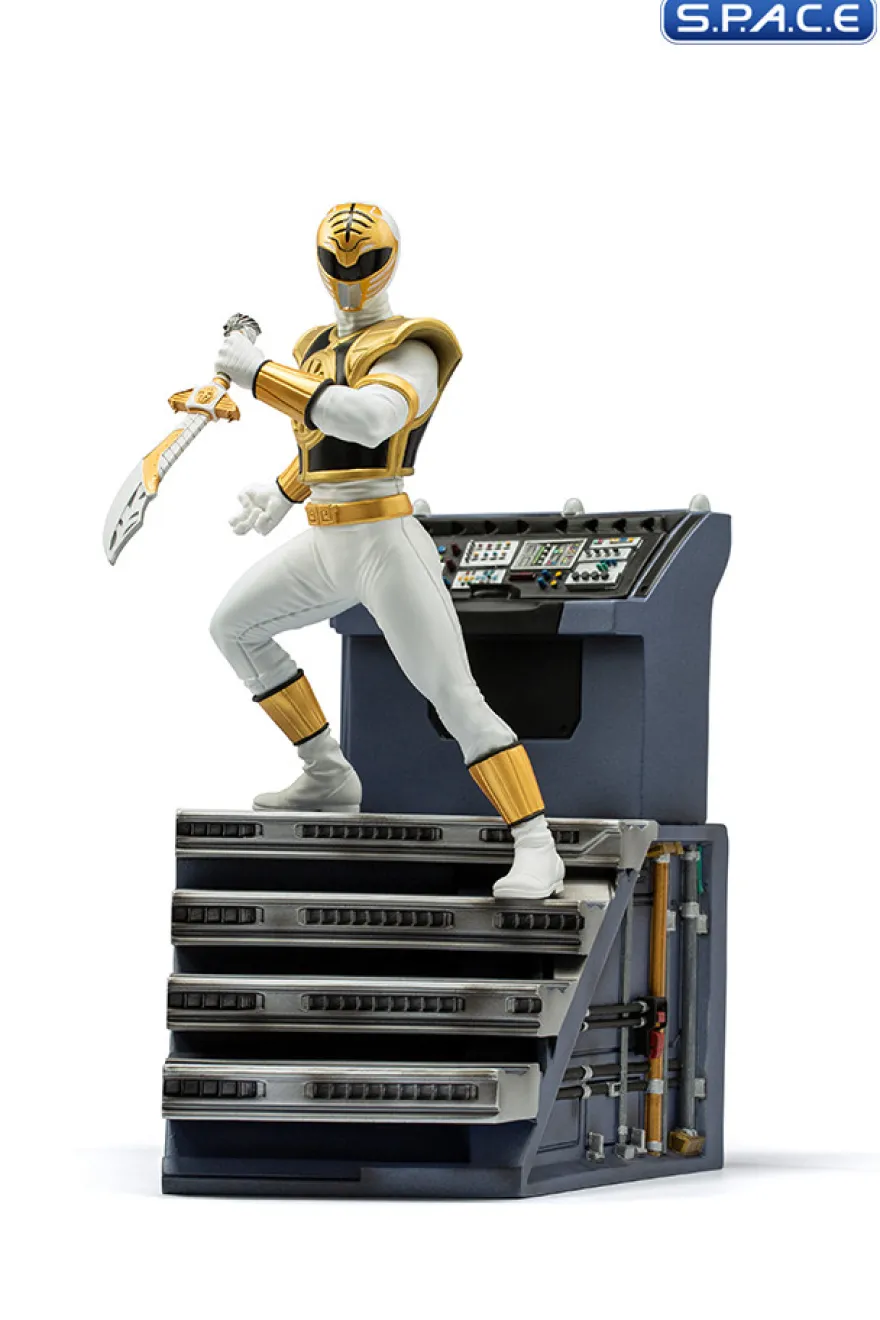 1/10 Scale White Ranger BDS Art Scale Statue