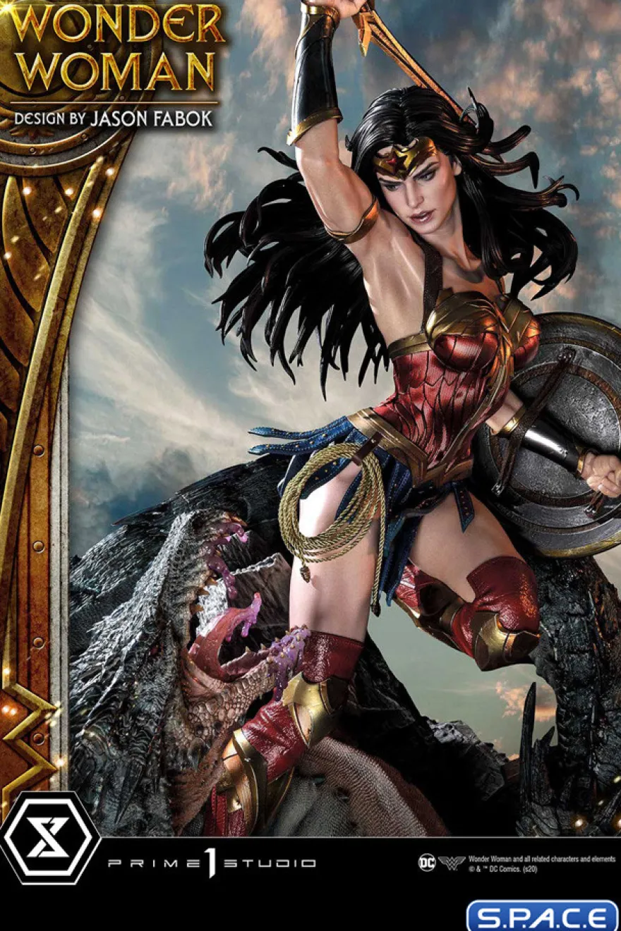 1/3 Scale Wonder Woman versus Hydra Museum Masterline Statue