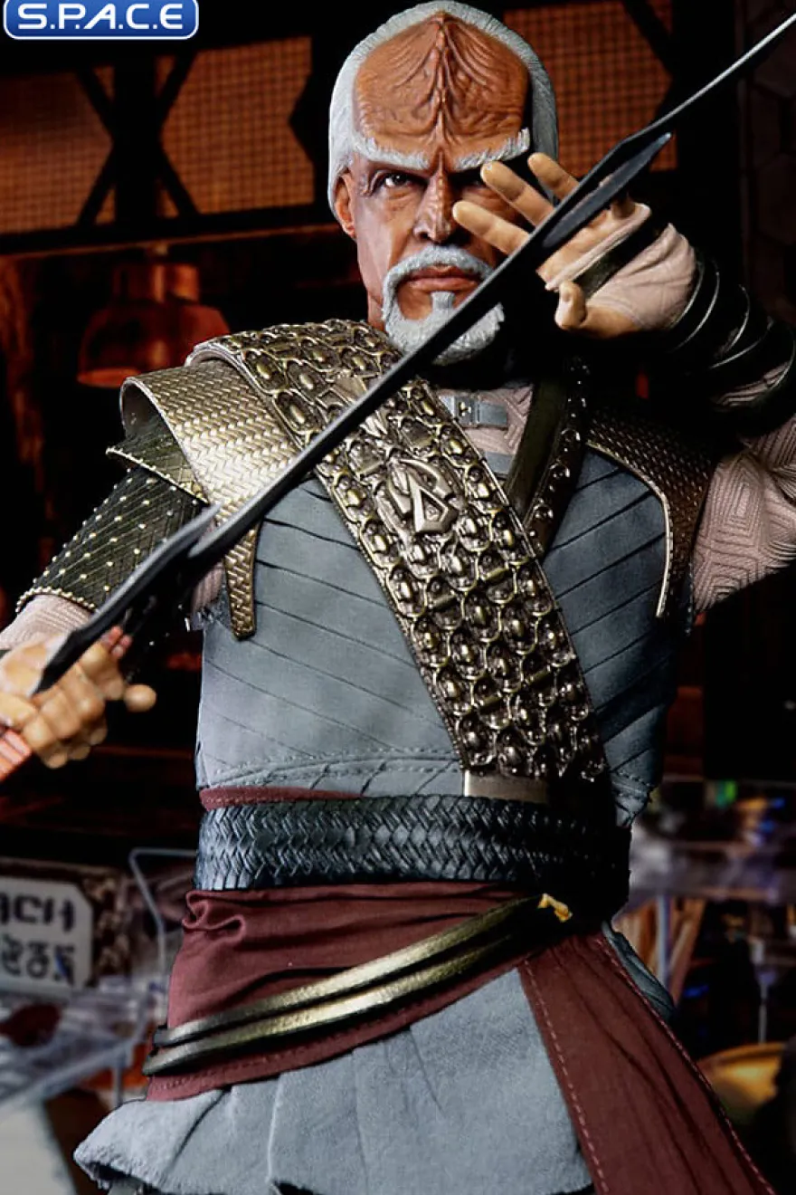 1/6 Scale Worf