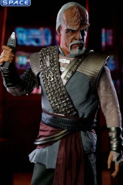 1/6 Scale Worf