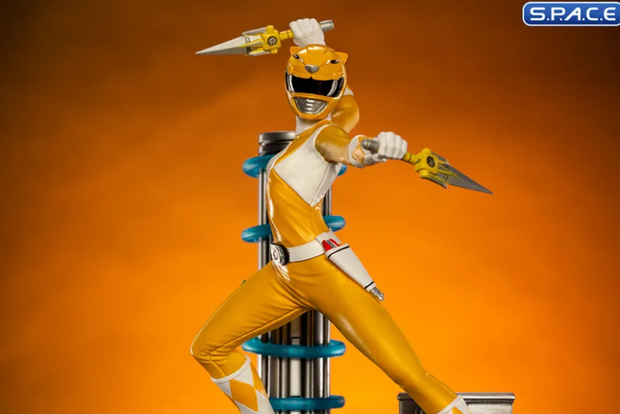 1/10 Scale Yellow Ranger BDS Art Scale Statue
