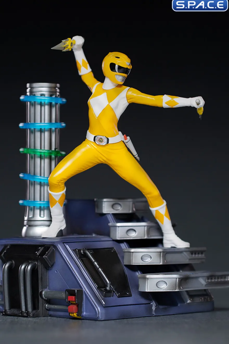 1/10 Scale Yellow Ranger BDS Art Scale Statue