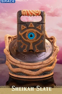 1:1 Sheikah Slate Life-Size Statue