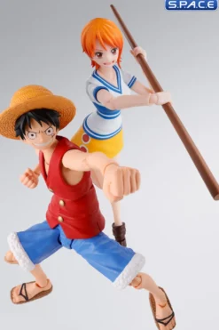 S.H.Figuarts Nami Romance Dawn