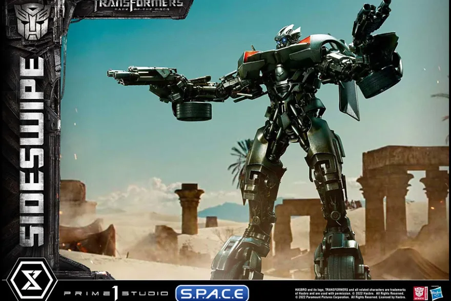 Sideswipe Museum Masterline Statue