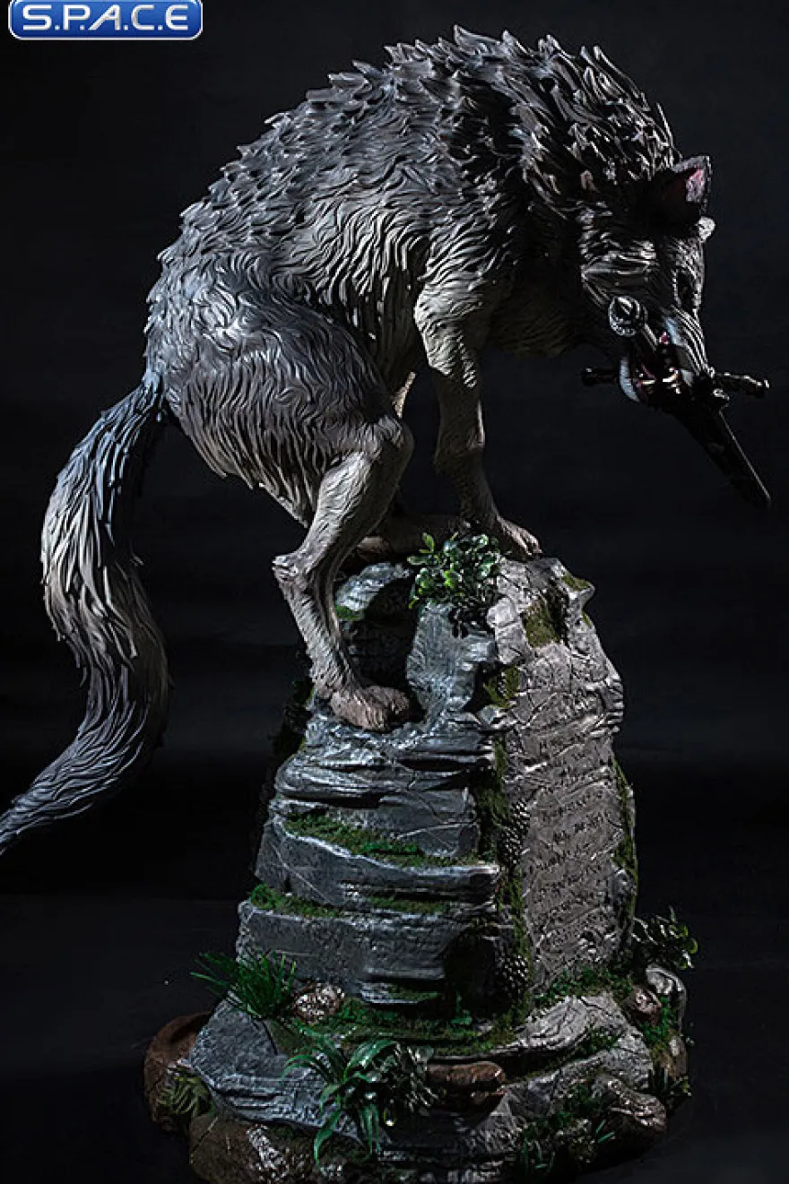 Sif the great grey Wolf Statue