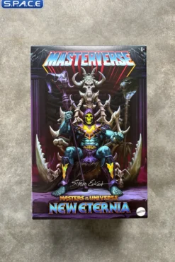 Skeletor & Throne from New Eternia Signature Edition