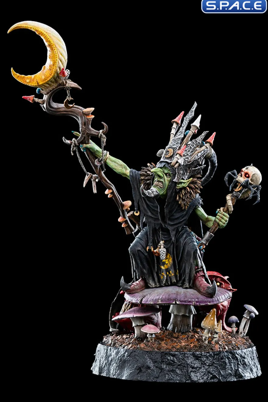 Skragrott the Loonking Statue