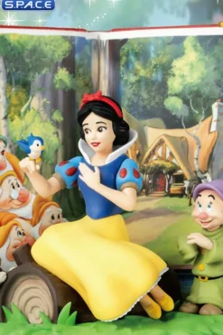 Snow White Story Book Diorama Stage 117