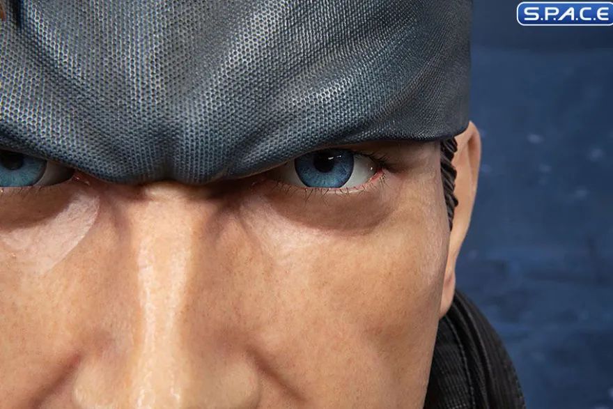 1:1 Solid Snake Life-Size Bust