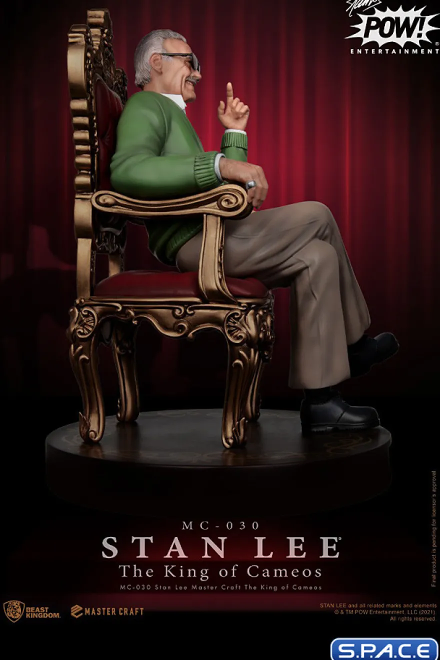 Stan Lee »The King of Cameos« Master Craft Statue