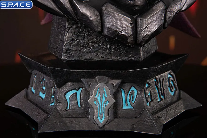 Strife Grand Scale Bust
