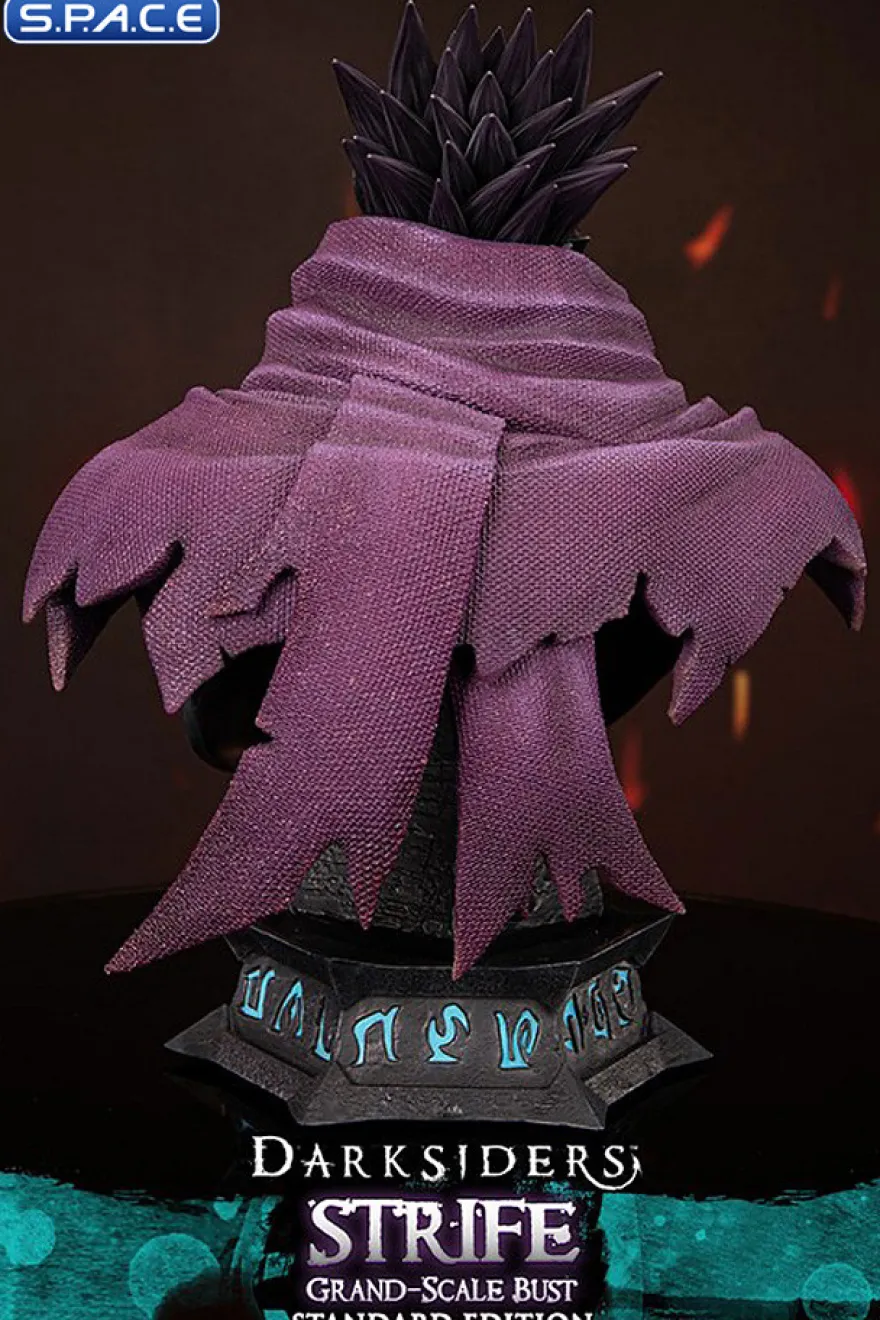 Strife Grand Scale Bust