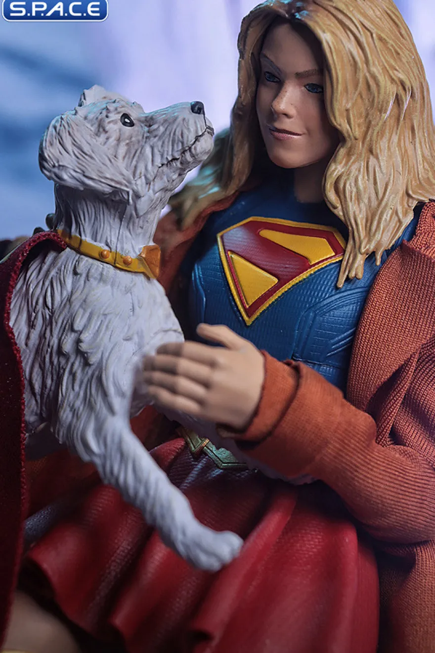 Supergirl & Krypto from Supergirl Gold Label Collection