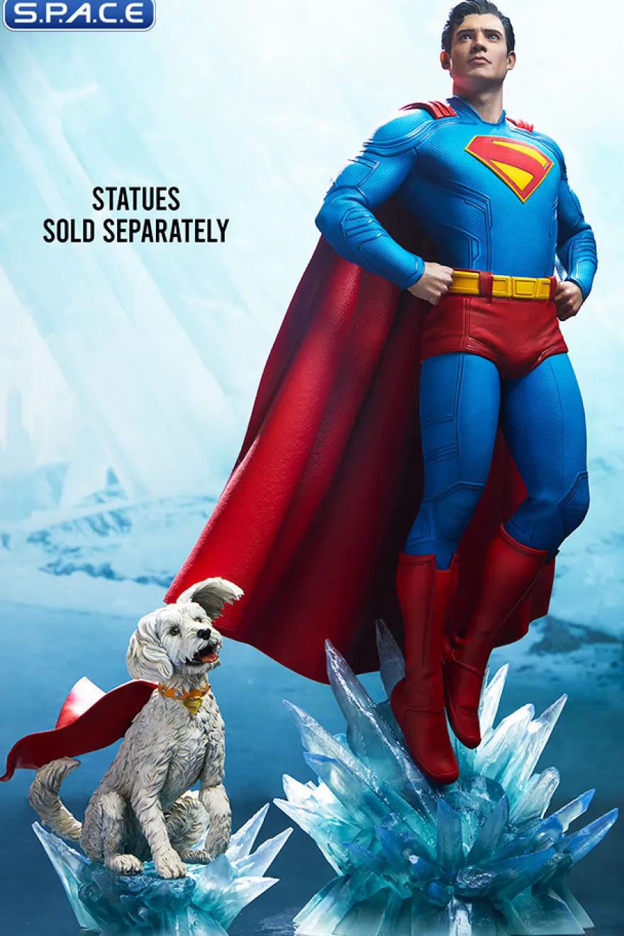 Superman Premium Format Figure