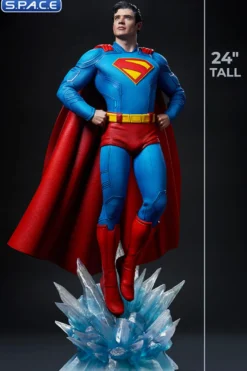 Superman Premium Format Figure