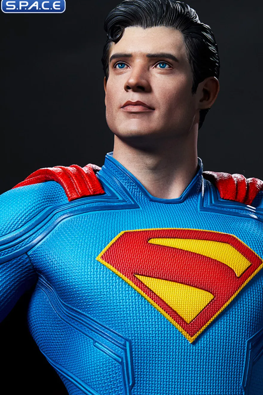Superman Premium Format Figure